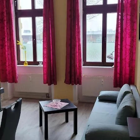 Apartment Bahnhofstr 15 *