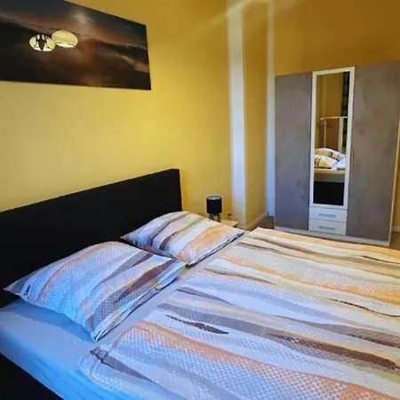 Apartment Bahnhofstr 15 *