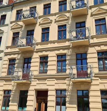 Bahnhofstr 15 Apartment *
